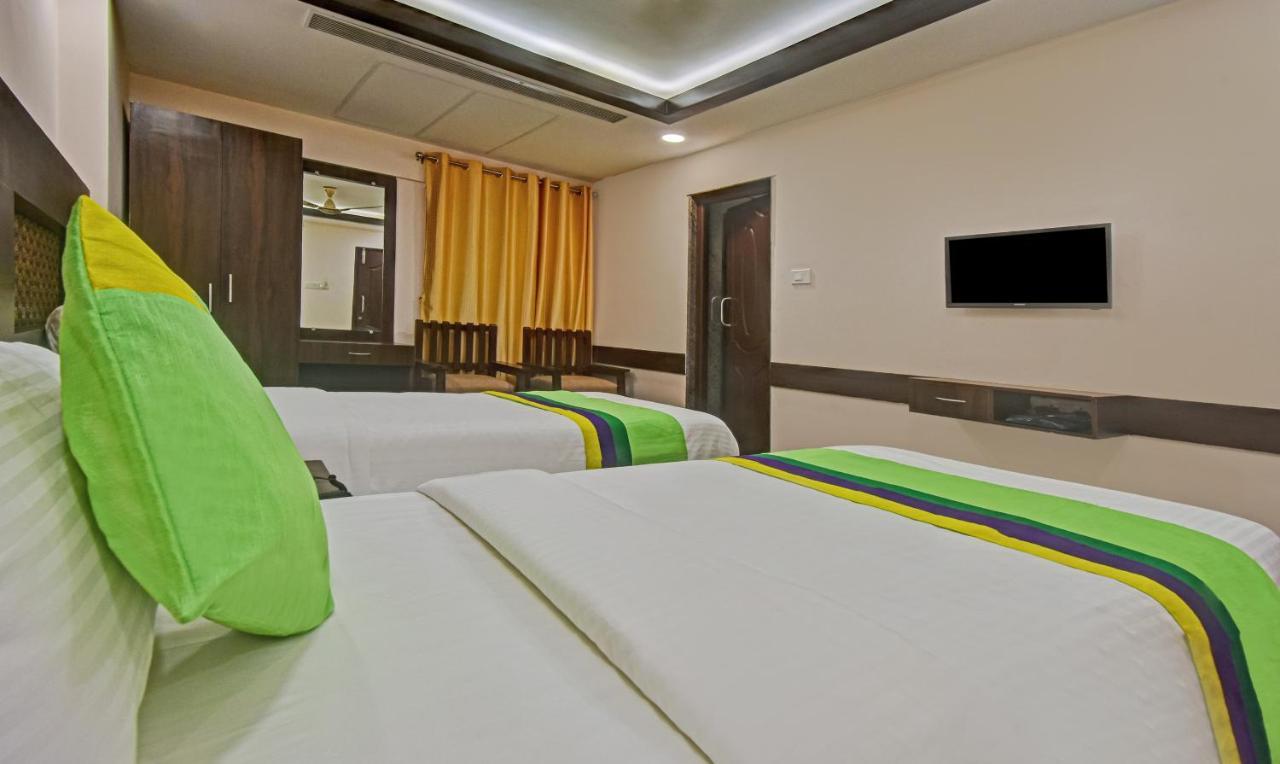 Treebo Trend Palm Tree Chennai Exterior photo