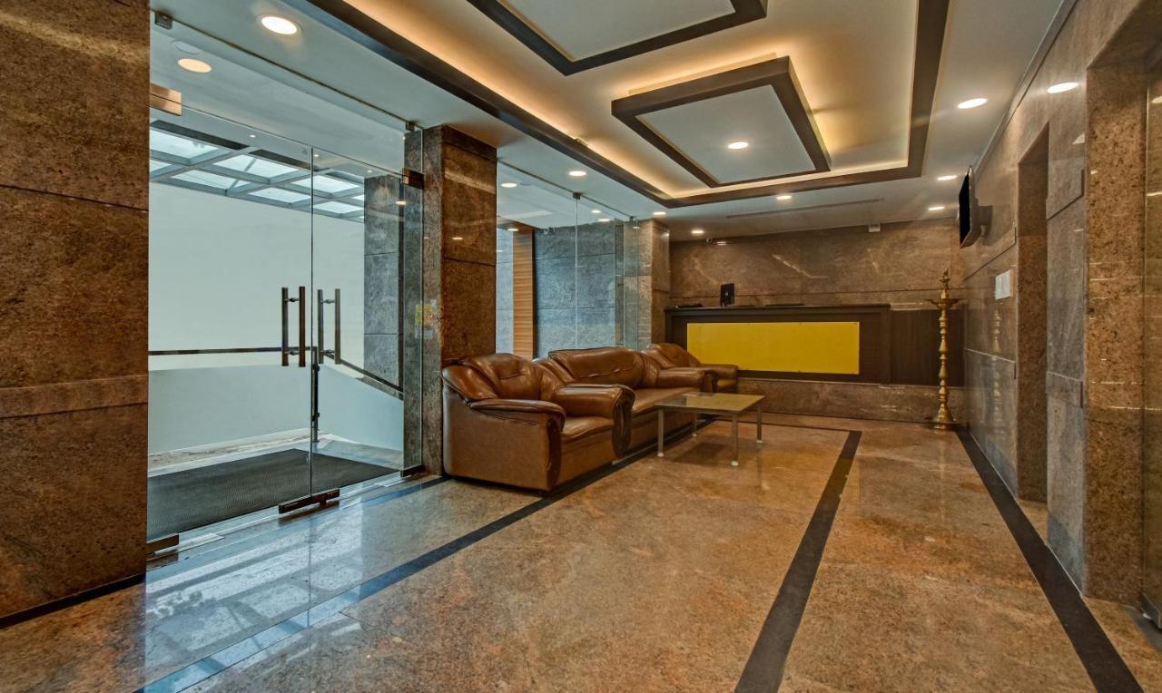 Treebo Trend Palm Tree Chennai Exterior photo