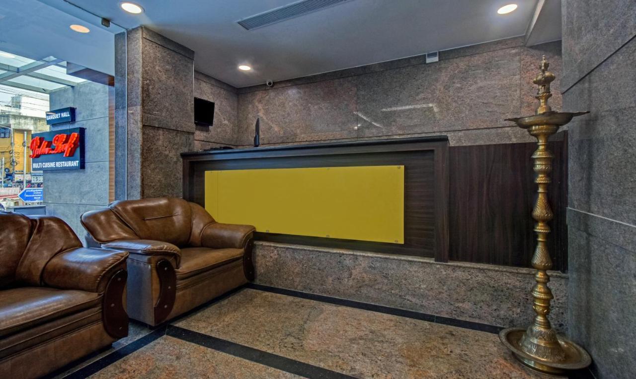 Treebo Trend Palm Tree Chennai Exterior photo