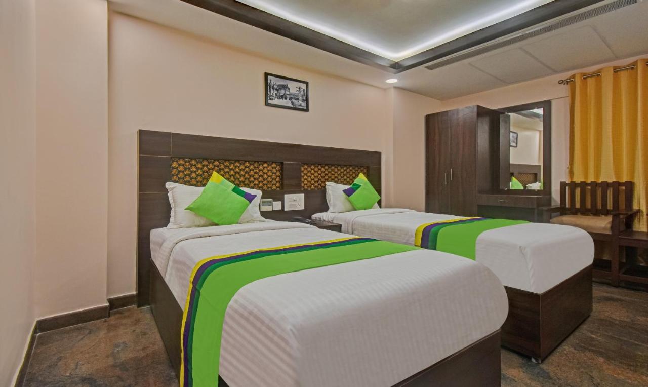 Treebo Trend Palm Tree Chennai Exterior photo