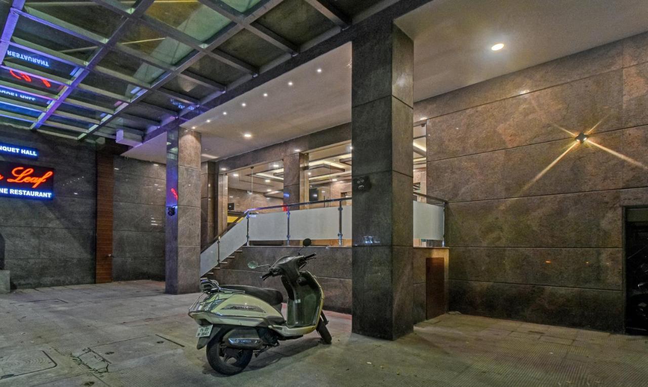 Treebo Trend Palm Tree Chennai Exterior photo
